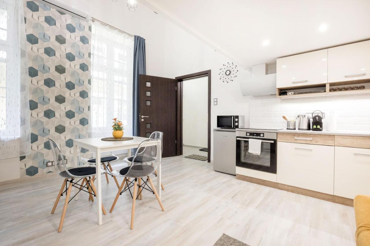 Mirror Apartments بودابست المظهر الخارجي الصورة